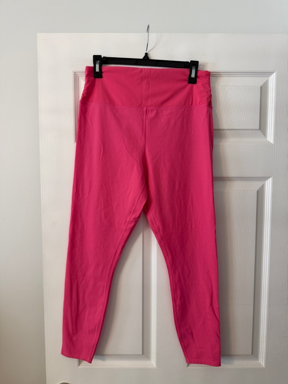 EleVen by Venus Williams Bright Hot Pink Leggings size L brand new